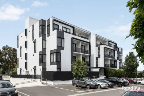 1g/71 Henry St, Kensington, VIC 3031