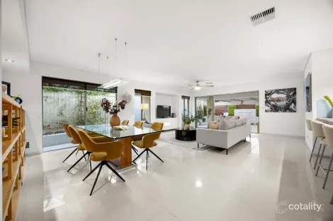 Property photo of 16 Picnic Parade Burns Beach WA 6028