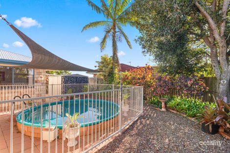 Property photo of 31 Foreshore Drive Urangan QLD 4655