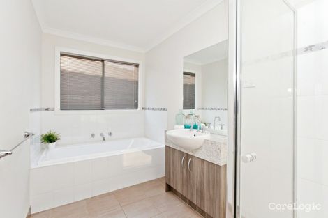 Property photo of 10 Ebony Way Tarneit VIC 3029