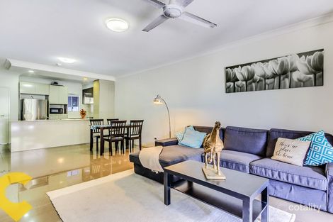 Property photo of 2/59 Gordon Street Labrador QLD 4215