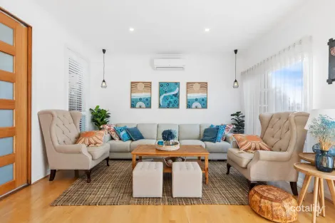 Property photo of 2/29 Illuka Crescent Mount Waverley VIC 3149
