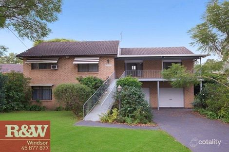 Property photo of 8 Anschau Crescent Windsor NSW 2756