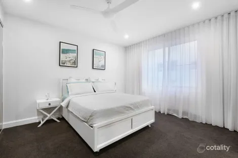 Property photo of 2091 The Circle Hope Island QLD 4212