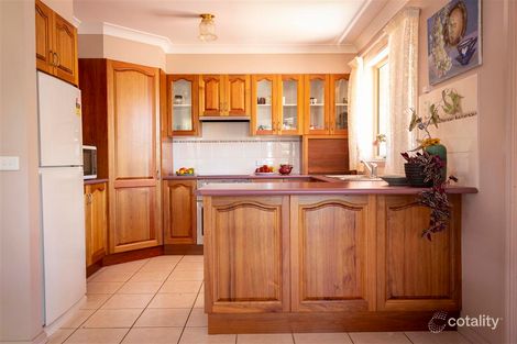 Property photo of 11 Chisholm Place Tumut NSW 2720