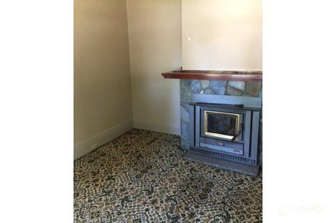 Property photo of 13 Martin Street Hamilton VIC 3300