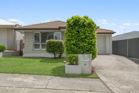 Property photo of 8 Erbin Lane Augustine Heights QLD 4300