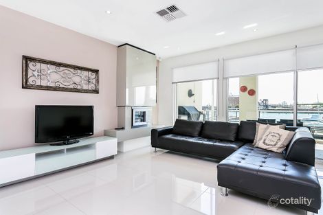 Property photo of 11 Tarni Court New Port SA 5015