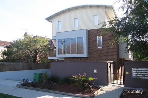 Property photo of 2/235 Dandenong Road Windsor VIC 3181