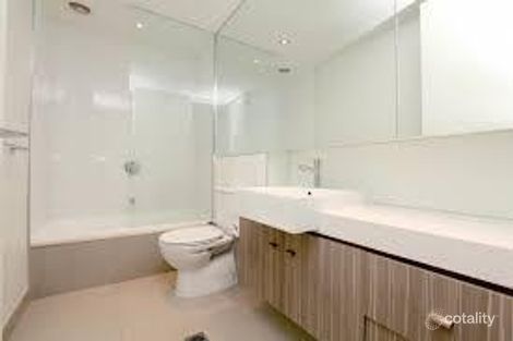 Property photo of 32/48 Eucalyptus Drive Maidstone VIC 3012