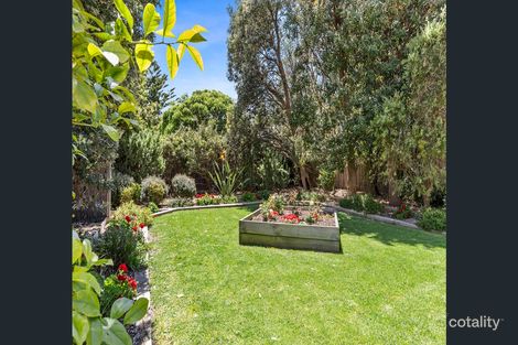 Property photo of 3 Beach Close Point Lonsdale VIC 3225