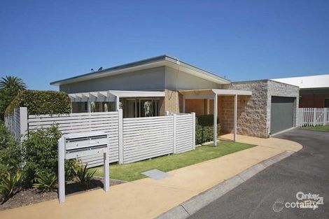 18 Phoenix Dr, Warners Bay, NSW 2282