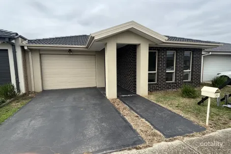 30 Loudon Cct, Craigieburn, VIC 3064