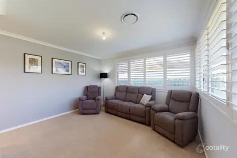 Property photo of 45 Lincoln Parkway Dubbo NSW 2830