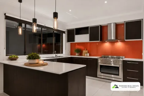 Property photo of 14 Charlock Drive Cranbourne North VIC 3977