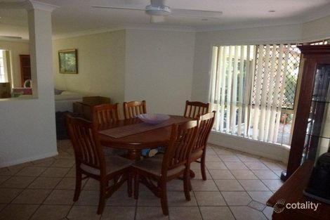 Property photo of 8 Pottinger Crescent Oxenford QLD 4210
