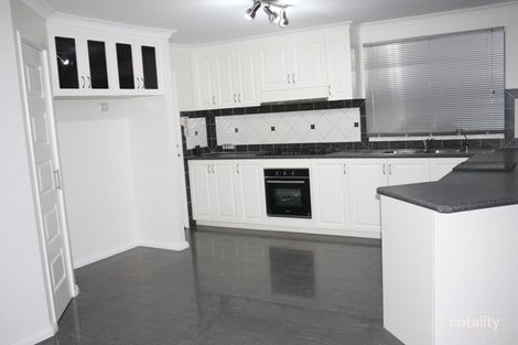 Property photo of 1 Syrah Way Caversham WA 6055