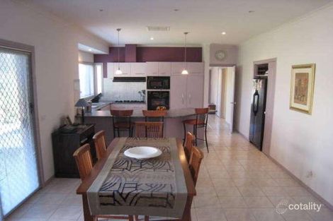 Property photo of 9 Shaw Close Dandenong North VIC 3175
