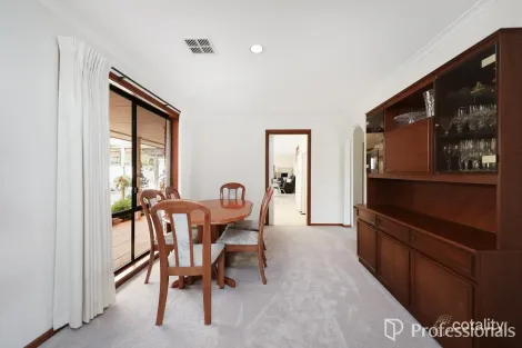 Property photo of 35 Clifton Drive Bacchus Marsh VIC 3340