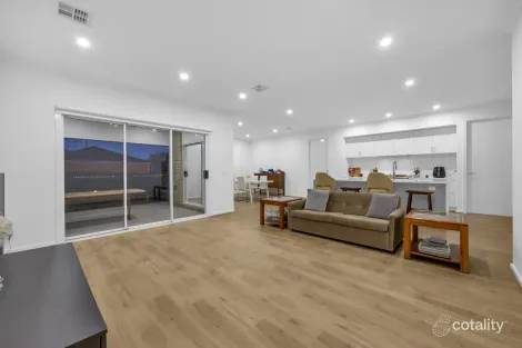 Property photo of 11 Amesbury Avenue Wyndham Vale VIC 3024