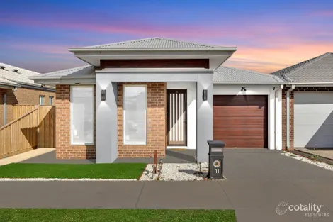 Property photo of 11 Mistletoe Drive Strathtulloh VIC 3338