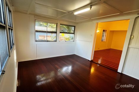 Property photo of 21 Elimatta Drive Ashgrove QLD 4060