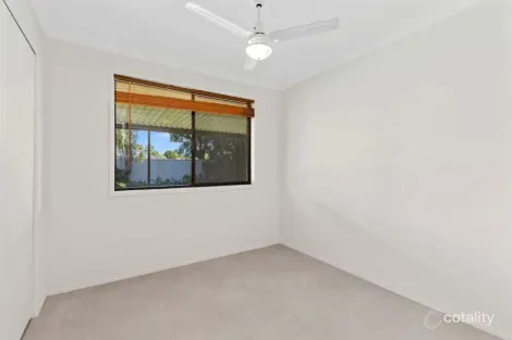 Property photo of 24 Wendoree Way Coombabah QLD 4216