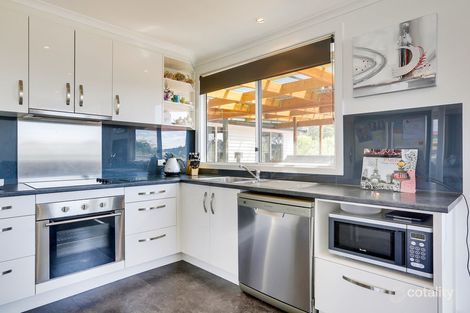 Property photo of 7 Narelle Place Claremont TAS 7011