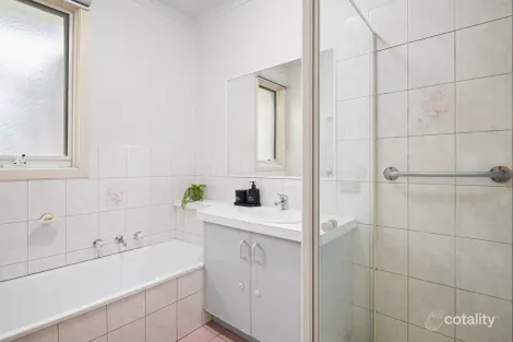 Property photo of 1/5 Leith Road Macleod VIC 3085
