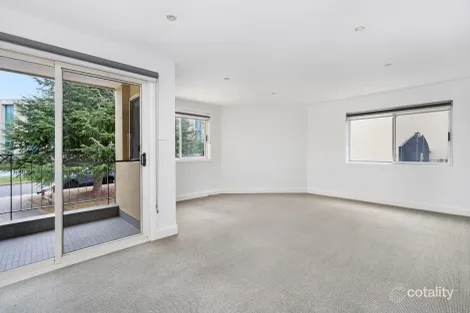 Property photo of 1/10 Dominion Circuit Forrest ACT 2603