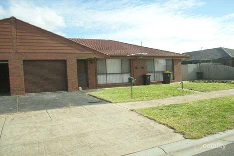 2/310 Centenary Ave, Harkness, VIC 3337