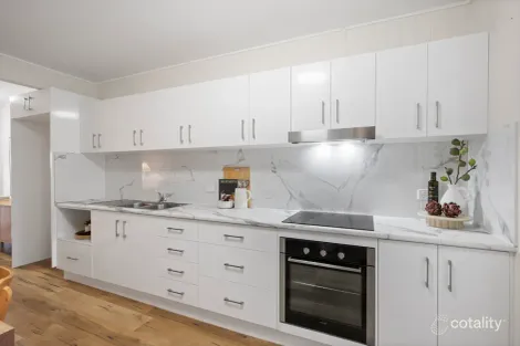 Property photo of 2/5 Hugh Street West End QLD 4810