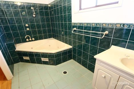 Property photo of 39 Henry Drive Singleton Heights NSW 2330