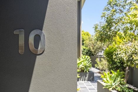Property photo of 10/45 Bundall Road Surfers Paradise QLD 4217
