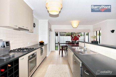 Property photo of 24 Classic Place Craigieburn VIC 3064