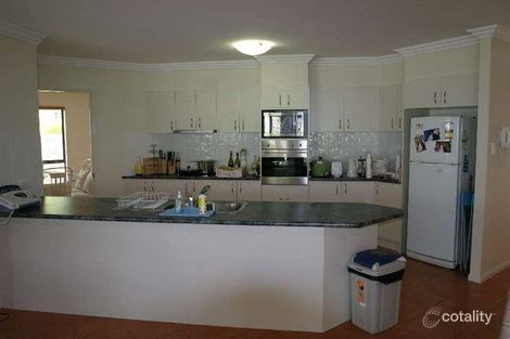 Property photo of 17 Crab Apple Court Stretton QLD 4116