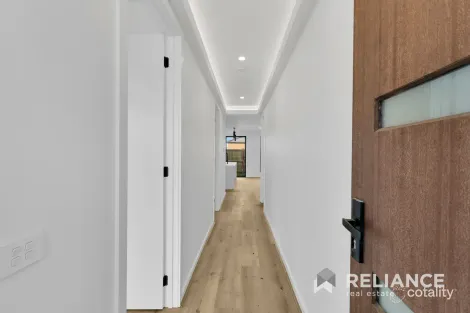 Property photo of 4 Guardian Street Mickleham VIC 3064