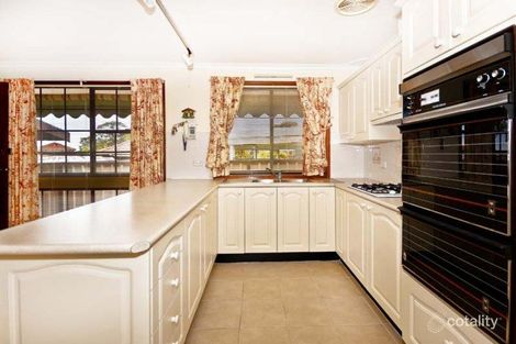Property photo of 14 Dandenong Close Bossley Park NSW 2176