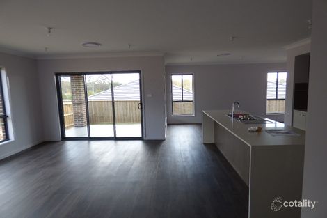 Property photo of 31 Holliday Avenue Edmondson Park NSW 2174