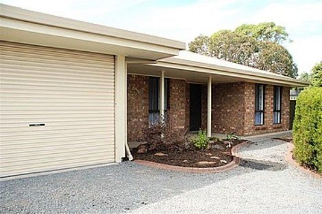 12 Saint Albans Rd, Woodcroft, SA 5162