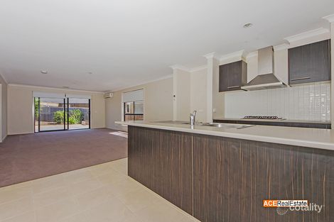 Property photo of 117 Swamphen Drive Williams Landing VIC 3027
