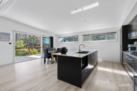Property photo of 45 Kendall Crescent Burrill Lake NSW 2539