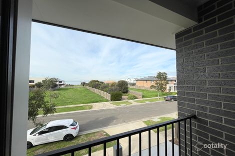 Property photo of 35 Masthead Way Werribee South VIC 3030