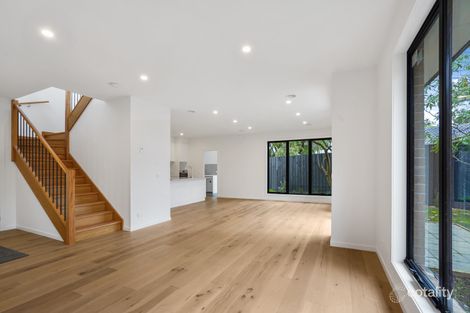 Property photo of 2/26 Lightwood Drive Ferntree Gully VIC 3156