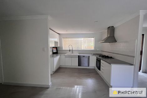 Property photo of 9 Hutchings Way Kardinya WA 6163