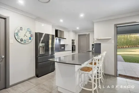 Property photo of 5 St Davids Close Gowrie NSW 2330