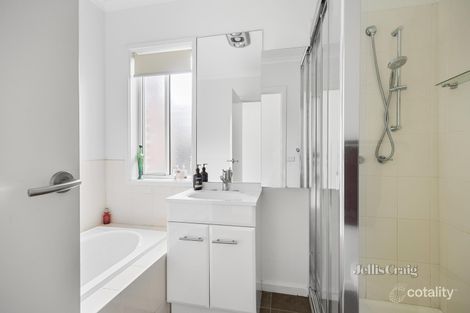 Property photo of 2/49 Deakin Street Bentleigh East VIC 3165