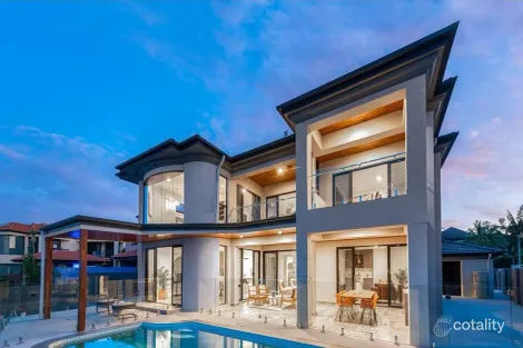 Property photo of 5 King James Court Paradise Point QLD 4216