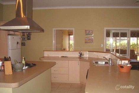 Property photo of 14 Desert Ash Place Helena Valley WA 6056