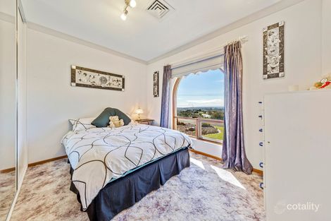 Property photo of 1 Warri Parri Drive Flagstaff Hill SA 5159